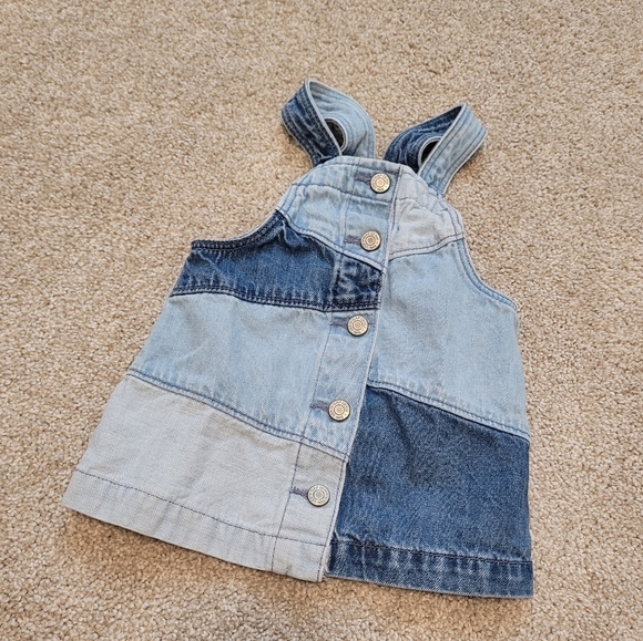 Gap Baby Denim Patch Button Front Jean Dress Size 6-12 Months - Picture 2 of 5